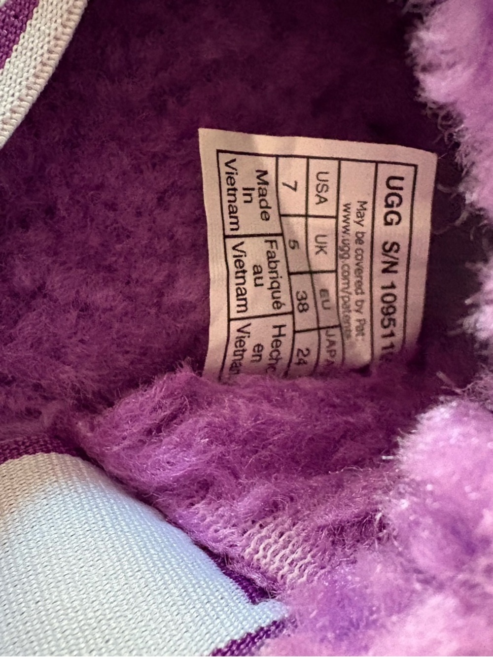 UGG Fluff Yeah Slide Slippers, Purple, Size 7 - Picture 4 of 5